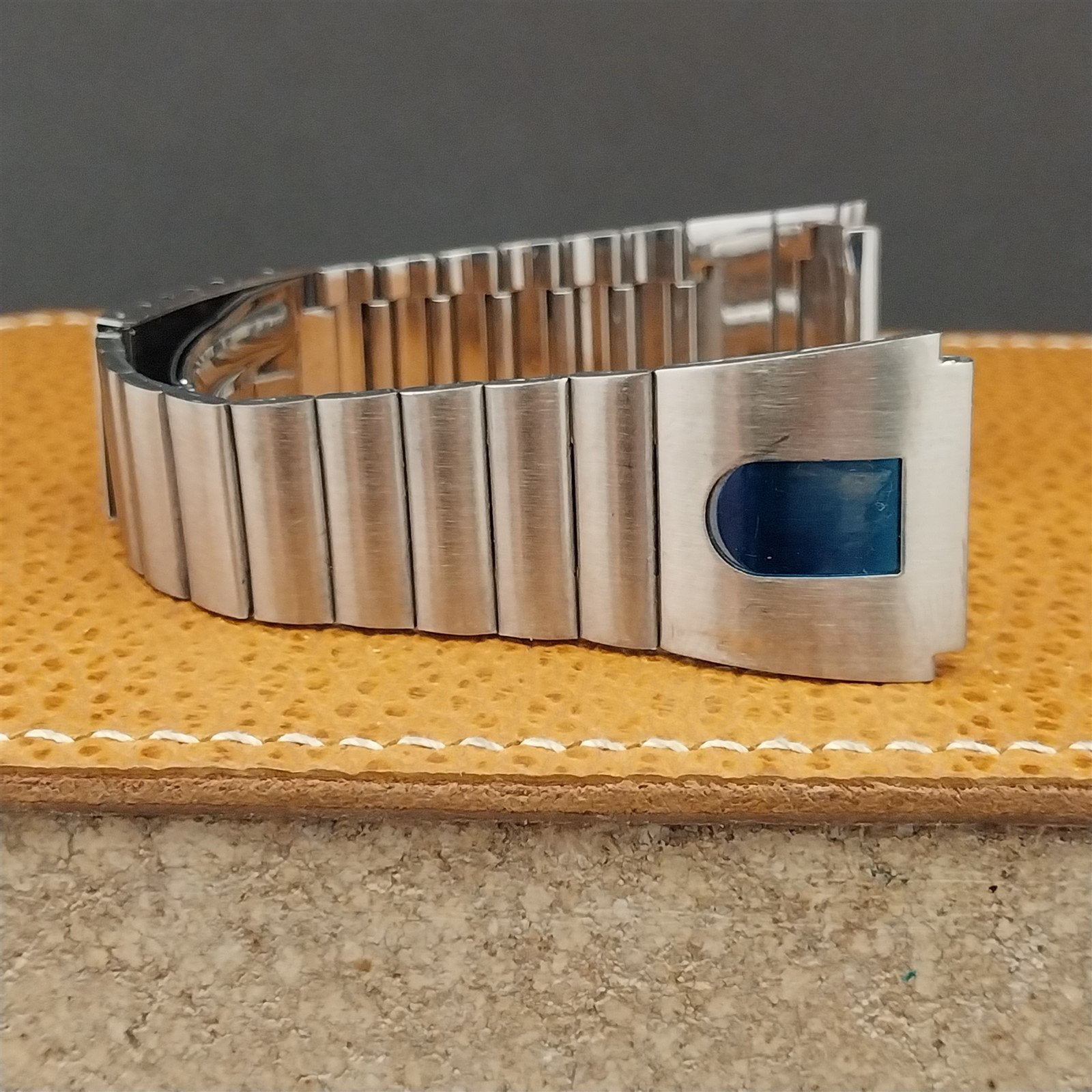 20mm Brushed Stainless Steel 1970s LED LCD nos Unused Vintage Watch Band
