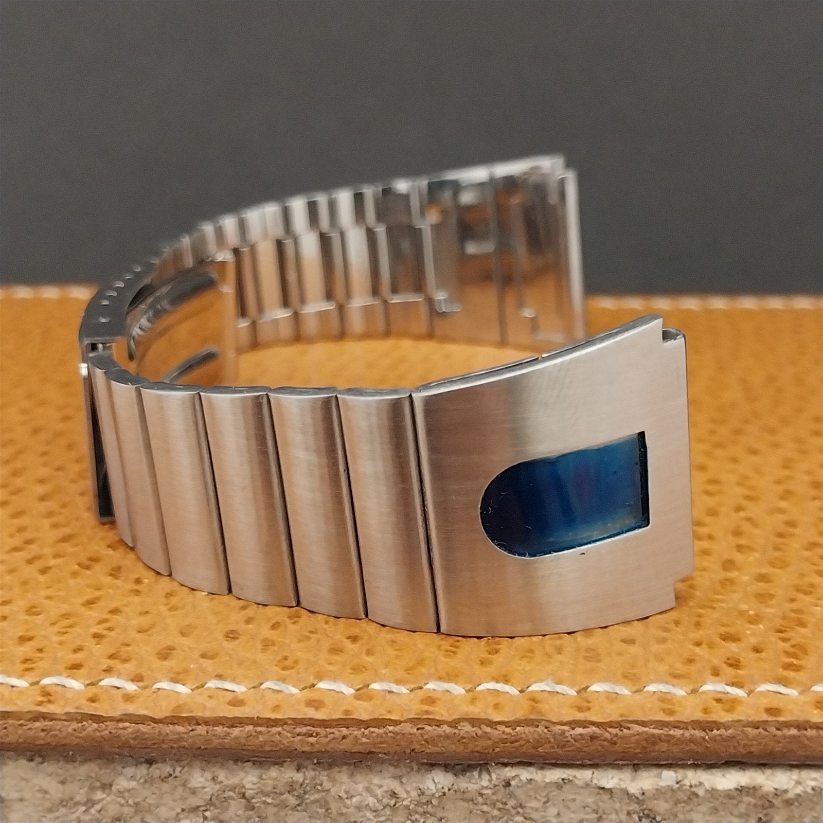 20mm Brushed Stainless Steel 1970s LED LCD nos Unused Vintage Watch Band