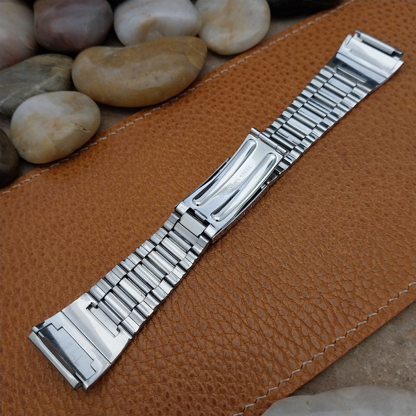 20mm Brushed Stainless Steel 1970s LED LCD nos Unused Vintage Watch Band
