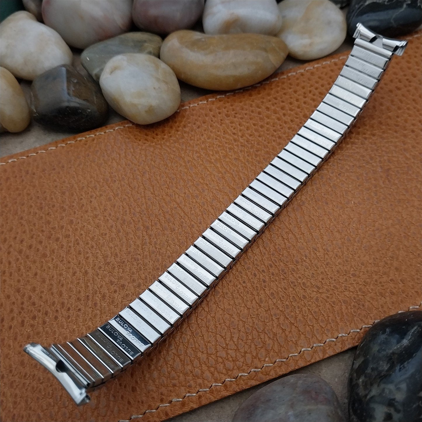 Bulova Stainless Steel Stretch 16mm 18mm 19mm nos 1970s Vintage Watch Band