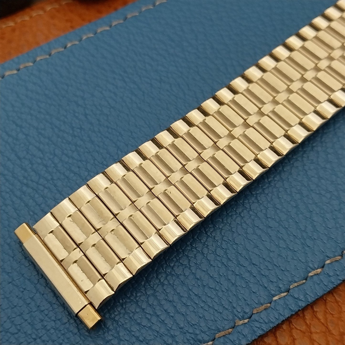 18mm 19mm 20mm Speidel Gold-RGP Wide Twistoflex Classic 1970s Unused Watch Band