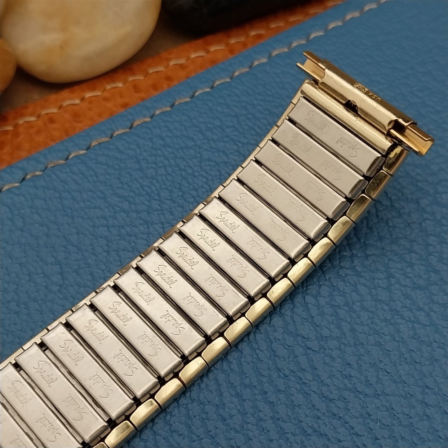 18mm 19mm 20mm Speidel Gold-RGP Wide Twistoflex Classic 1970s Unused Watch Band