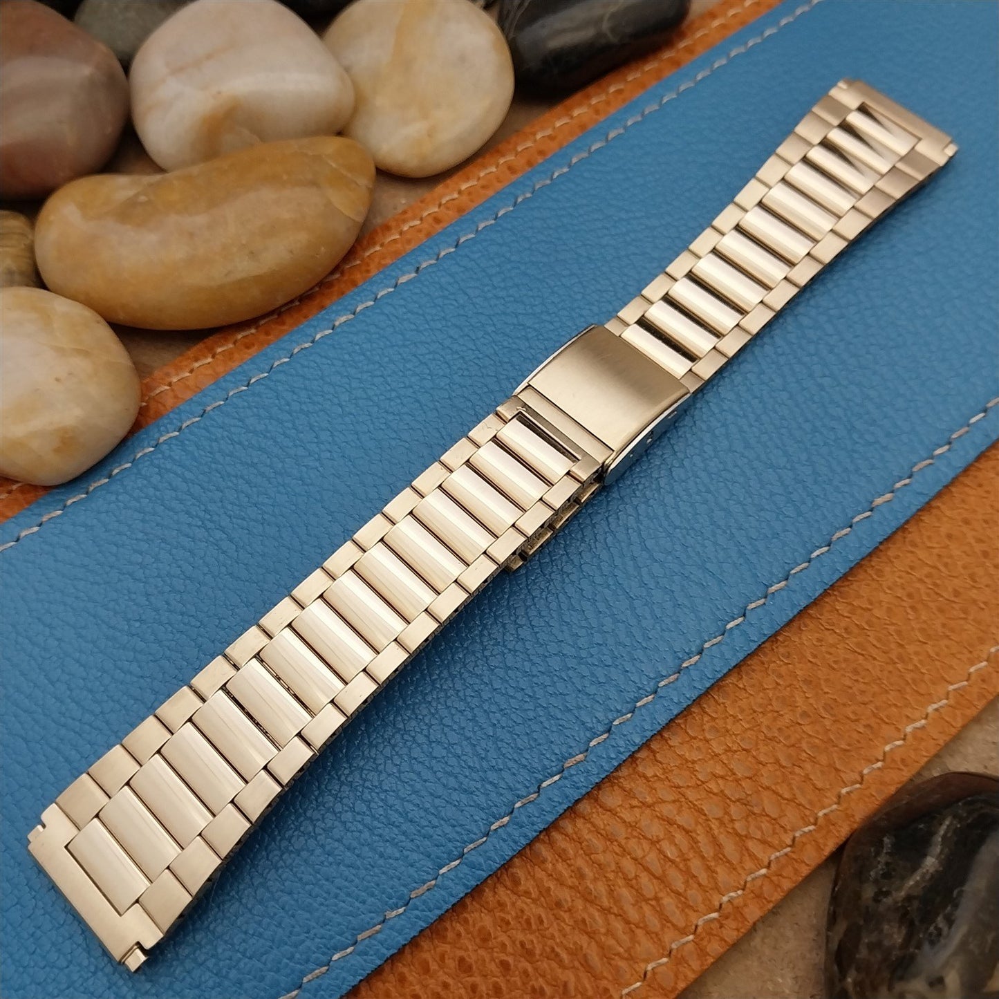 Vintage Speidel Gold-Tone nos Classic 1970s Unused 18mm 19mm 20mm Watch Band