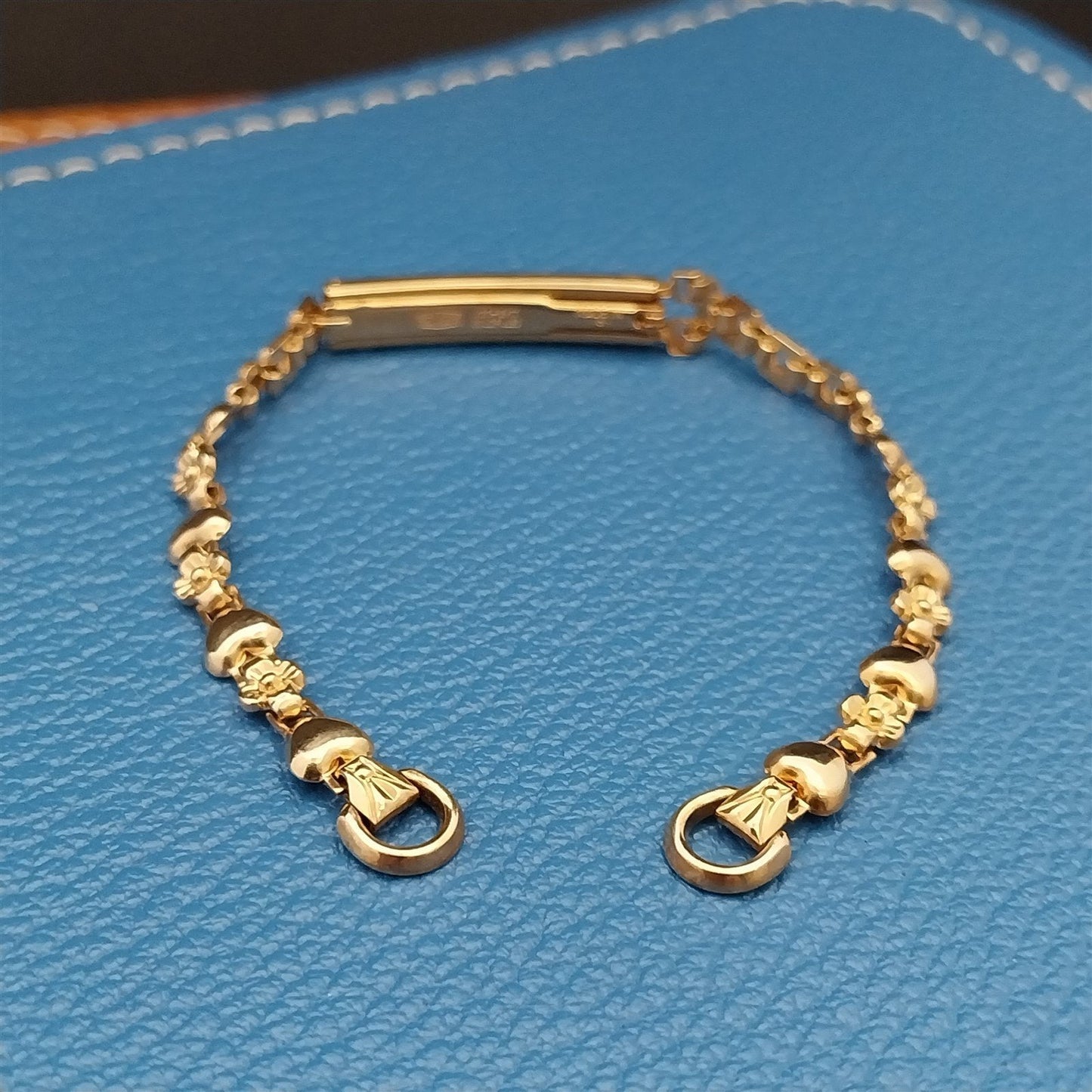 Vintage 1950s Gemex 12k Yellow Gold-Filled Ladies Heart Cocktail nos Watch Band