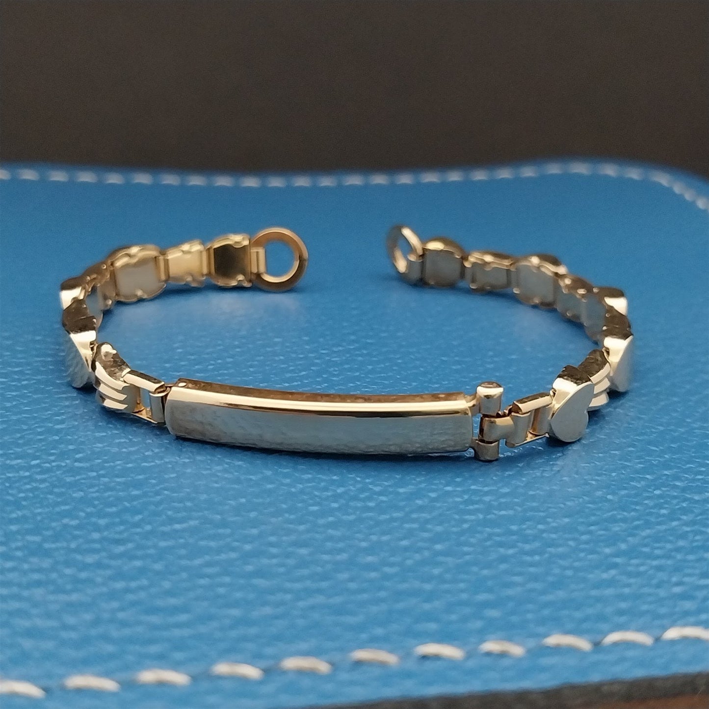 Vintage 1950s Gemex 12k Yellow Gold-Filled Ladies Heart Cocktail nos Watch Band