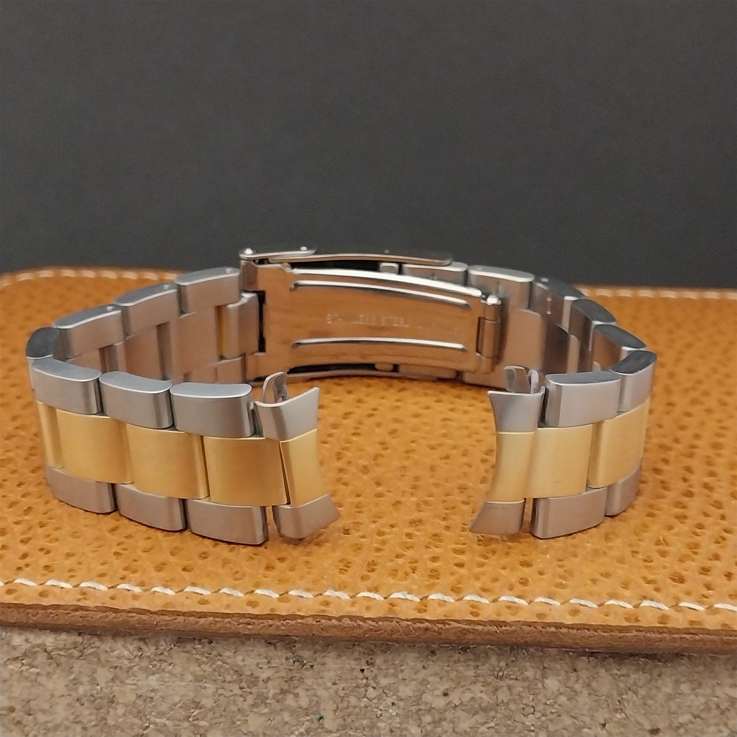 18mm Hadley Roma Stainless Steel & Gold-Tone Solid-Link Unused Watch Band