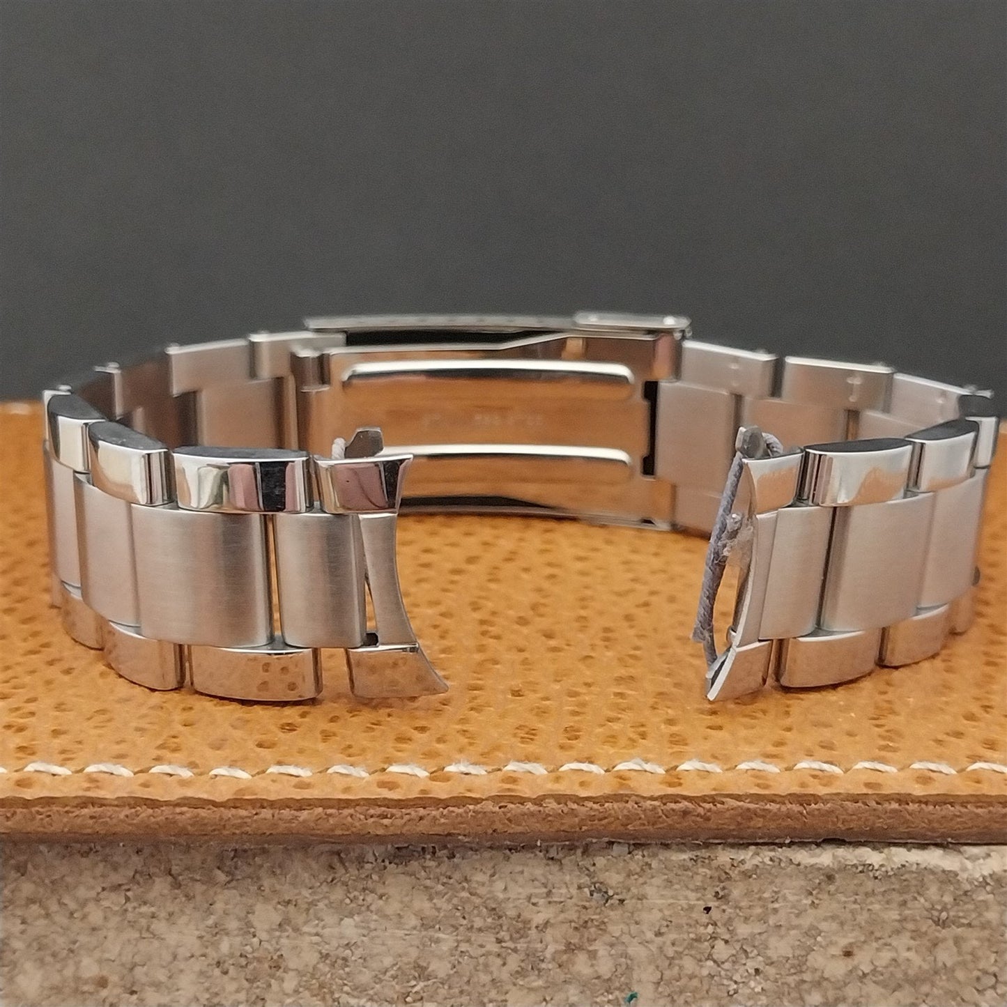 18mm Hadley Roma MB4446W Brushed & Polished Stainless Steel Unused Watch Band