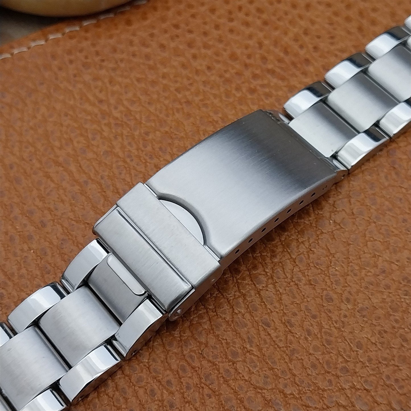 18mm Hadley Roma MB4446W Brushed & Polished Stainless Steel Unused Watch Band