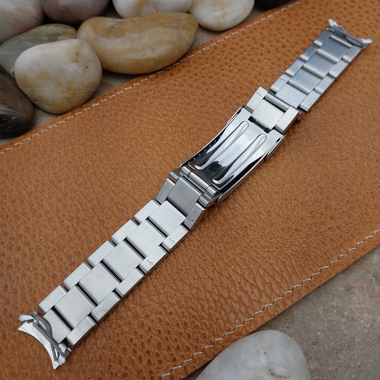 18mm Hadley Roma MB4446W Brushed & Polished Stainless Steel Unused Watch Band