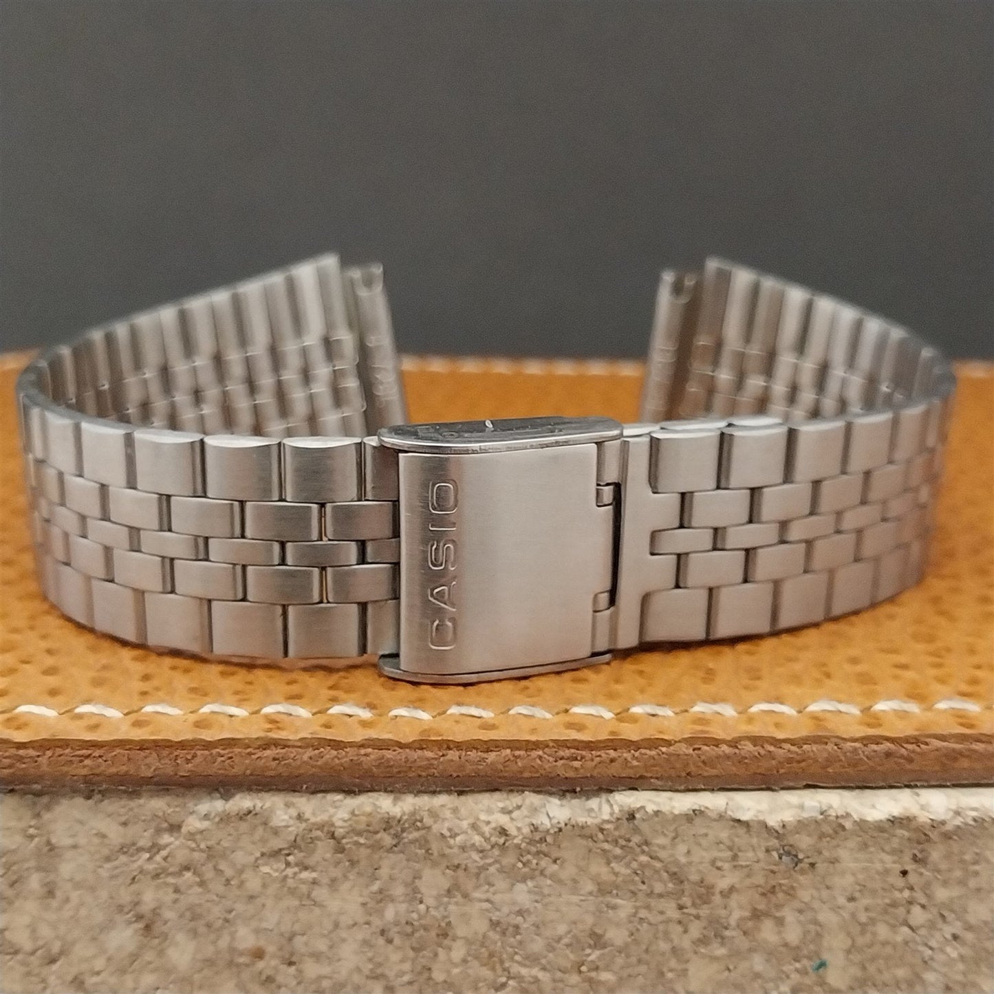 Vintage Casio Japan B-726L 18mm Stainless Steel Classic NOS Unused Watch Band