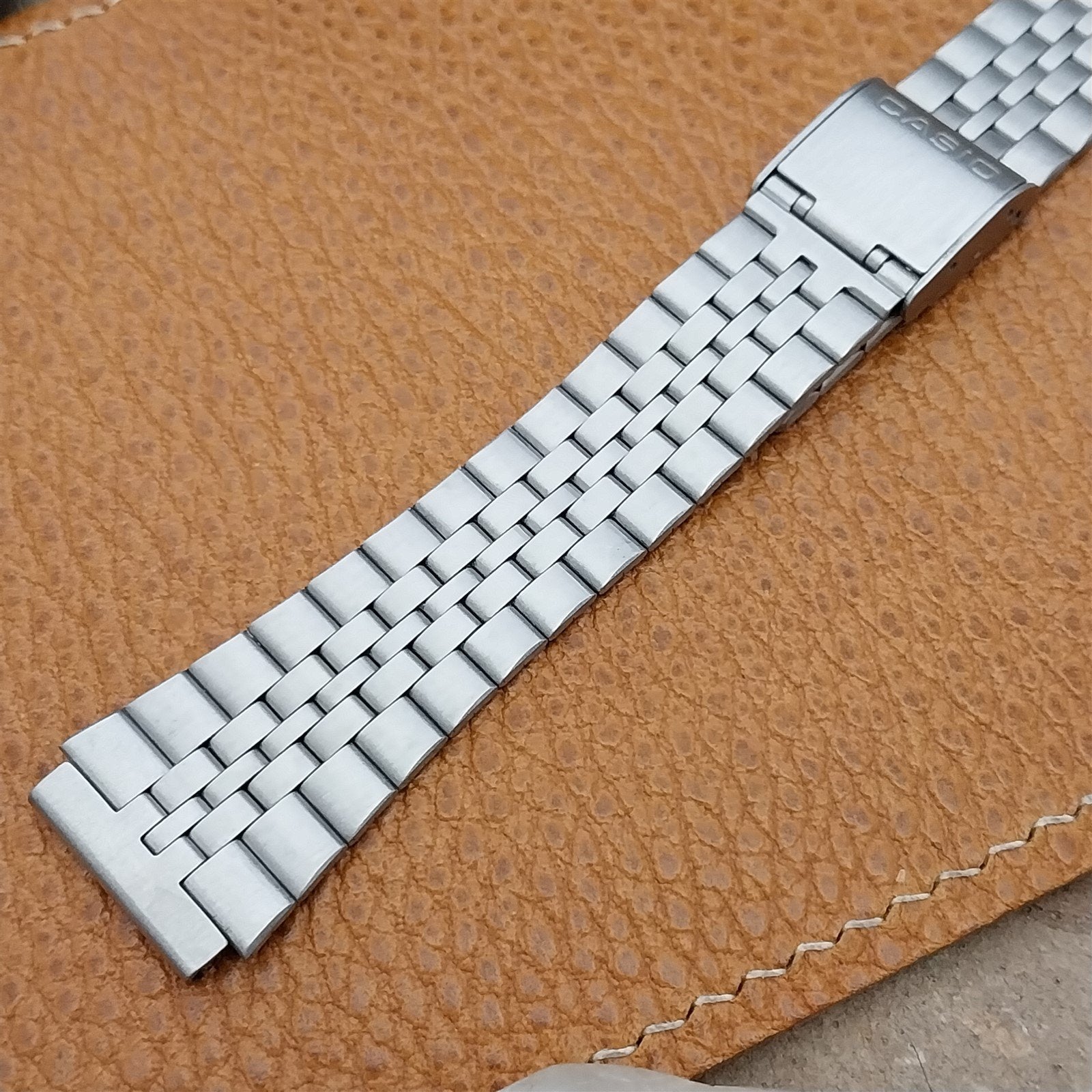 Vintage Casio Japan B-726L 18mm Stainless Steel Classic NOS Unused Watch Band