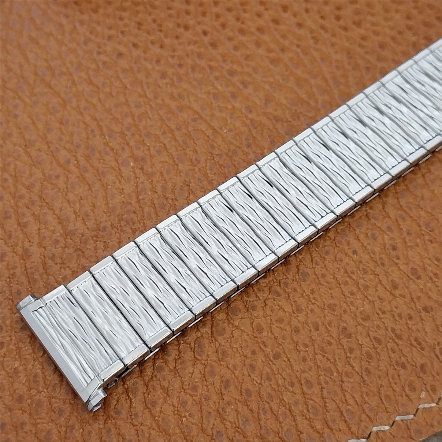 Vintage 1970 Long Stainless Speidel Valencia Unused 19mm 18mm 17mm Watch Band