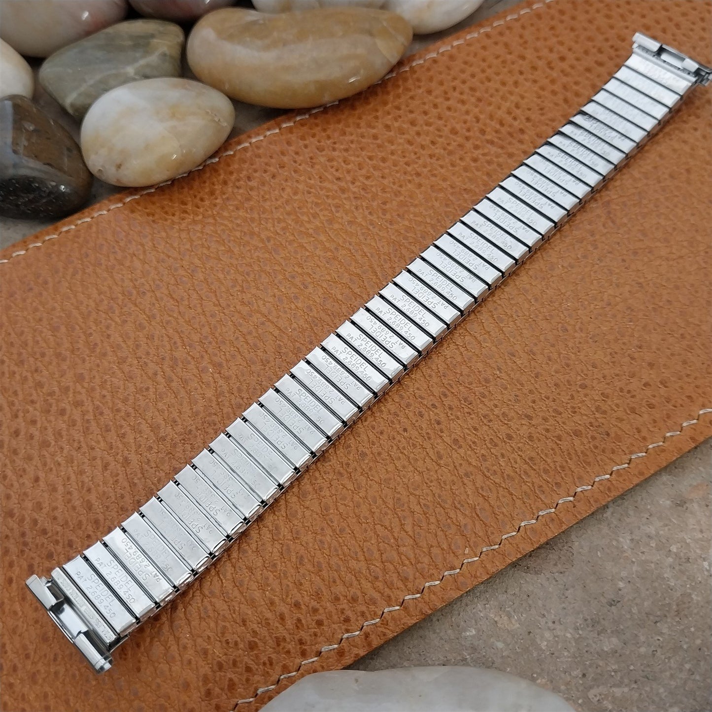 Vintage 1970 Long Stainless Speidel Valencia Unused 19mm 18mm 17mm Watch Band