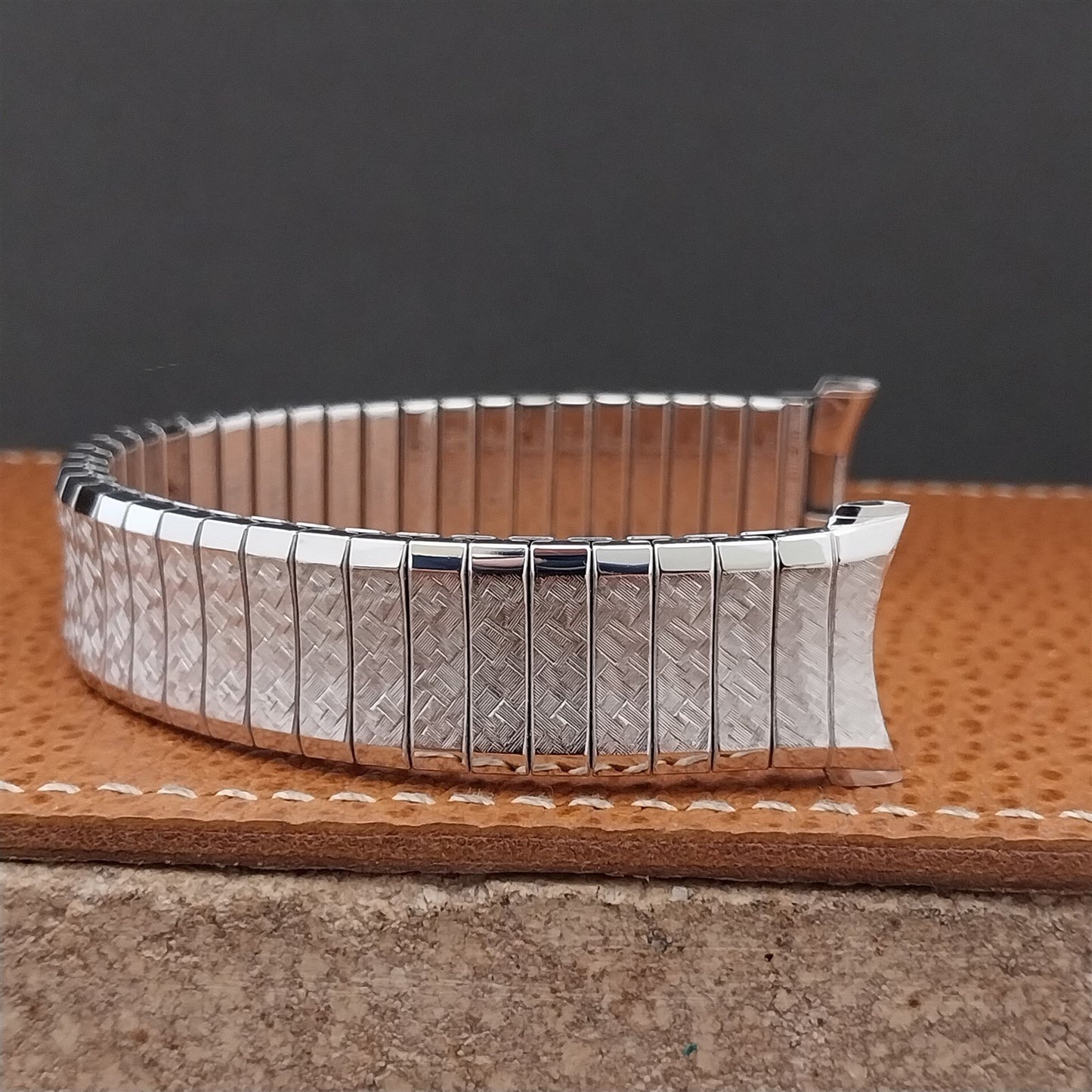 Vintage 1969 White Gold-Filled 19mm 18mm 17mm Speidel Fairway Unused Watch Band