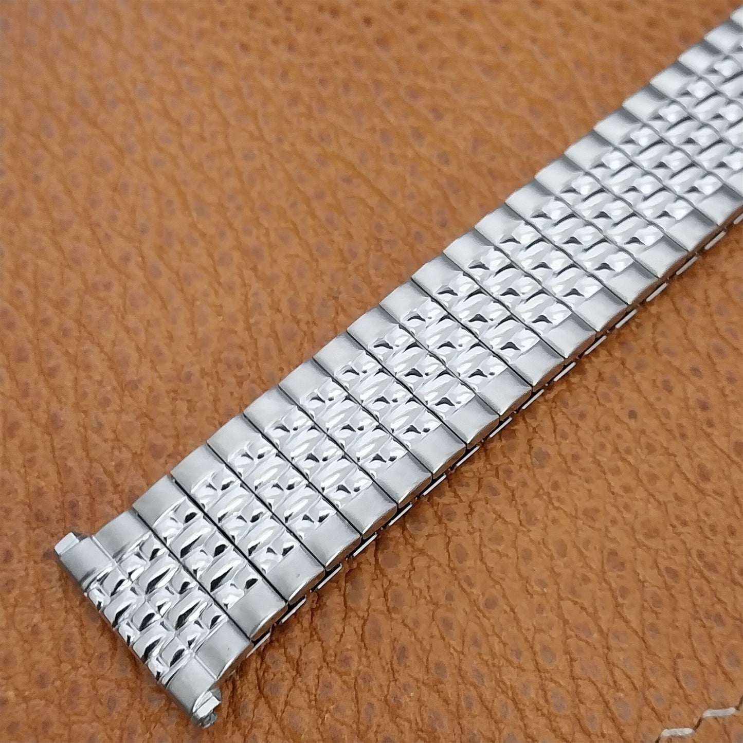 1969 Stainless Long Rice Beads Speidel Tempest 19mm 18mm nos Vintage Watch Band