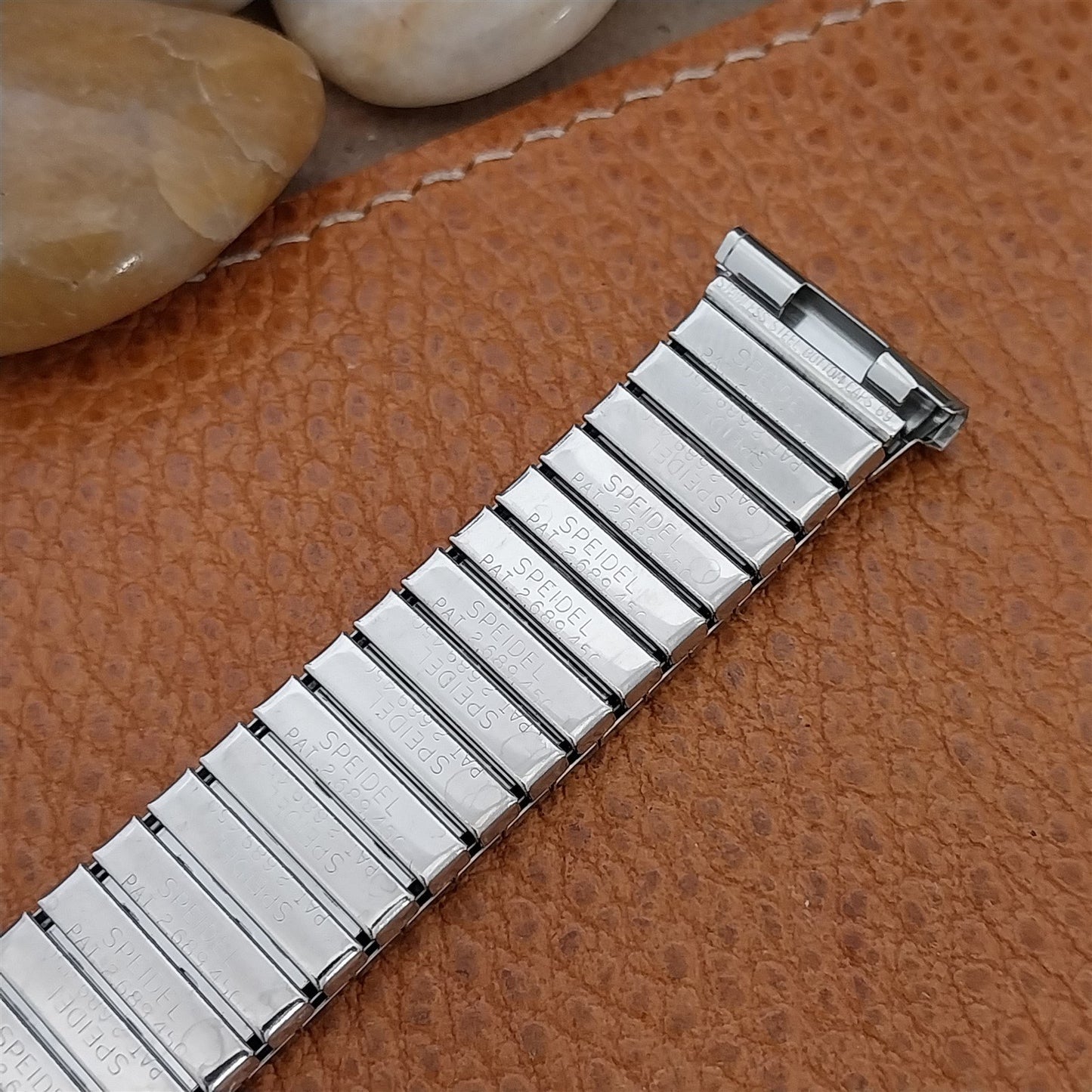 1969 Stainless Long Rice Beads Speidel Tempest 19mm 18mm nos Vintage Watch Band