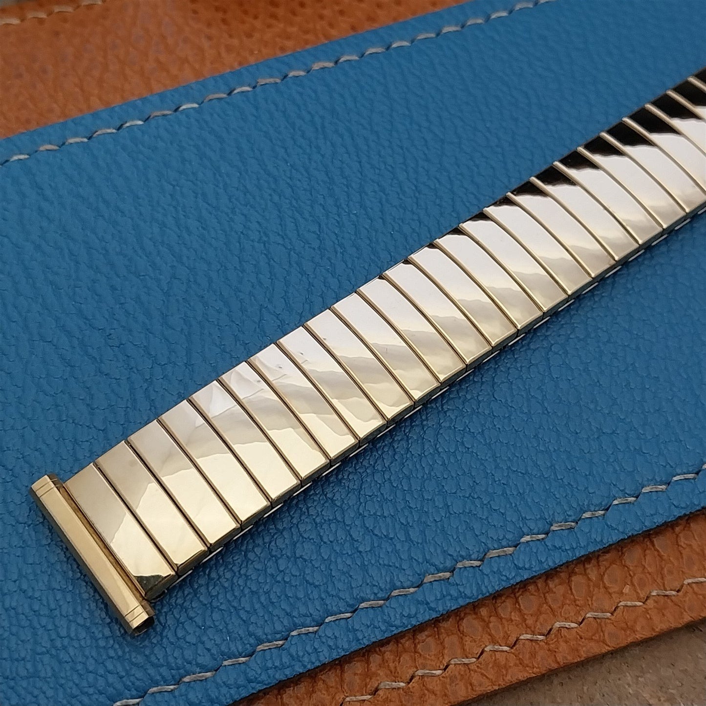 Vintage 1966 Yellow Gold-Fill Speidel Plainsman 19mm 18mm 16mm Unused Watch band