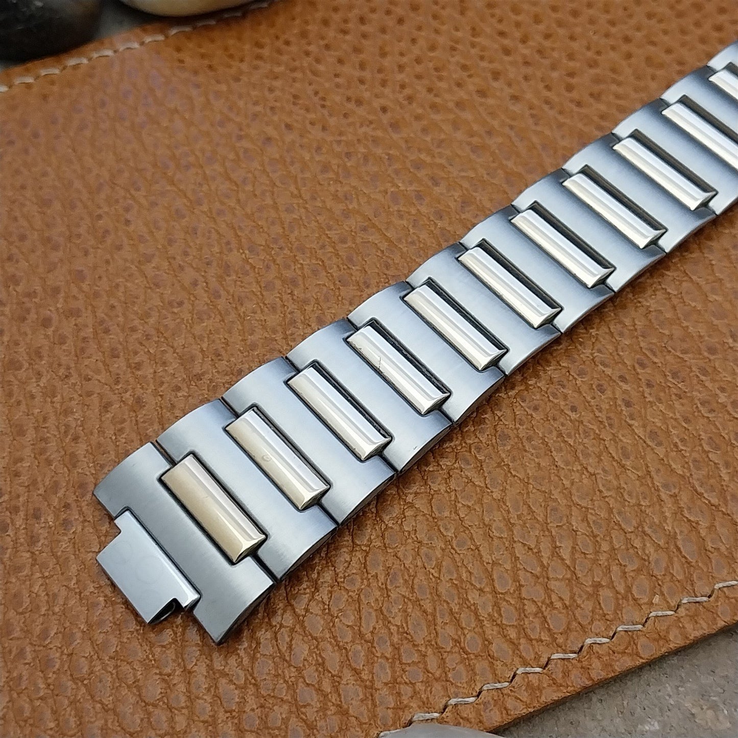 Vintage Internal-Lug Speidel Stainless Steel & Gold Wide 1970s Unused Watch Band