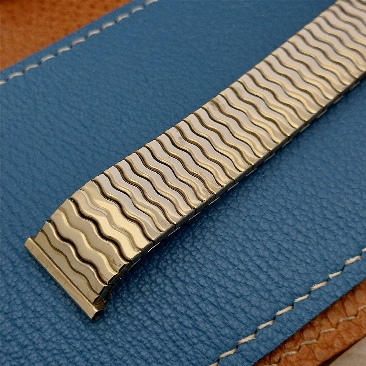 17.2mm 1970s Gold Rolled Gold Plate Speidel Riptide Unused Vintage Watchband