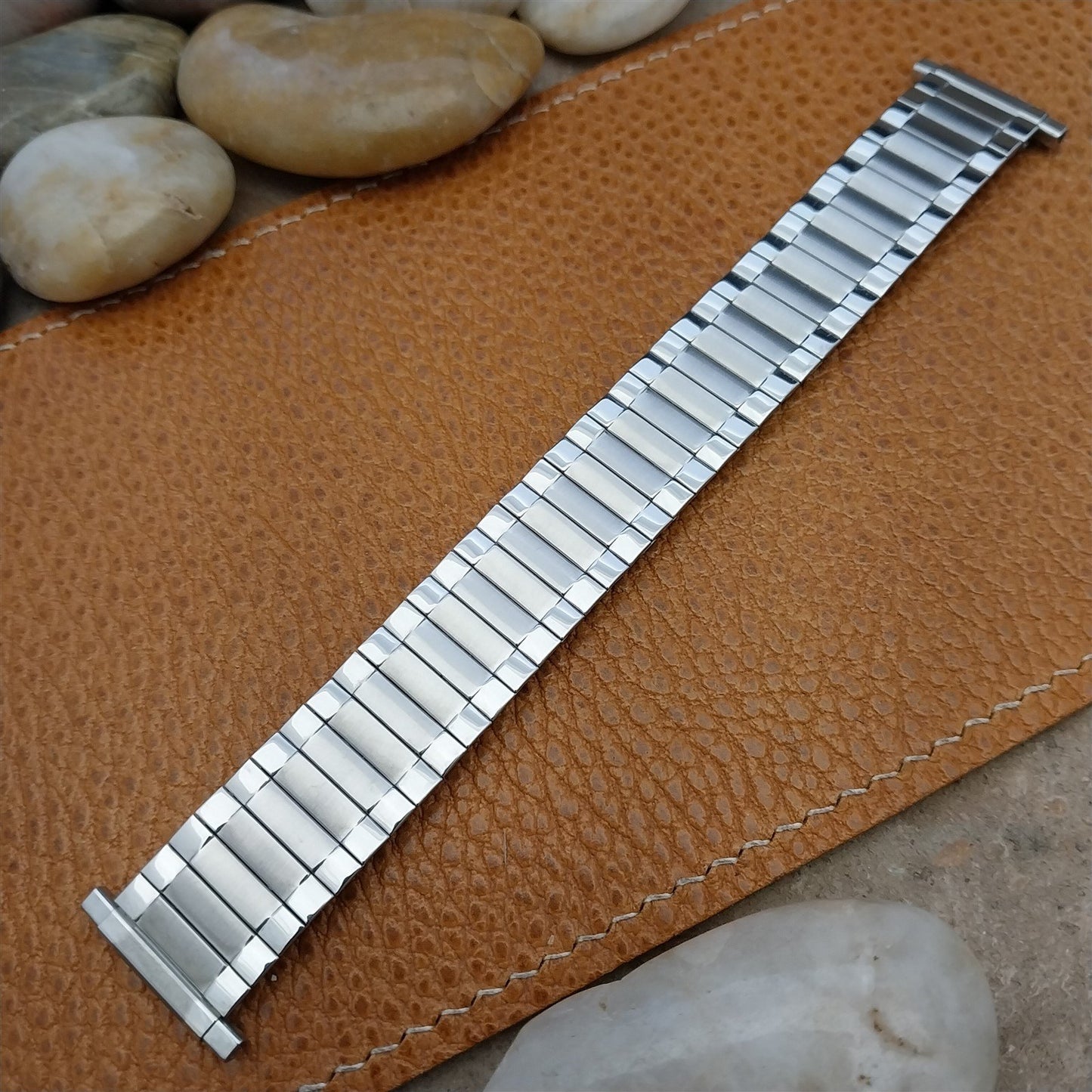 Long 19mm 18mm Speidel Radial Stainless Steel Wide 1970s nos Vintage Watch Band