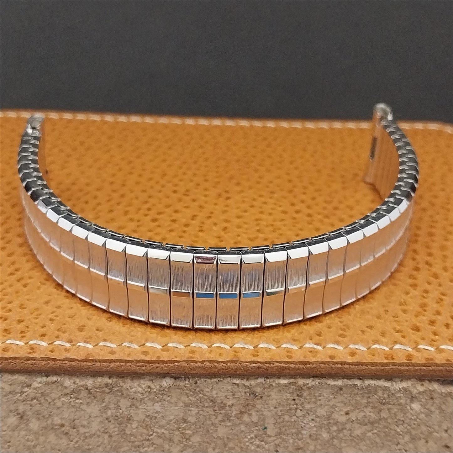 19mm 18mm 1970s 10k White Gold-Filled Speidel High Ridge nos Vintage Watch Band