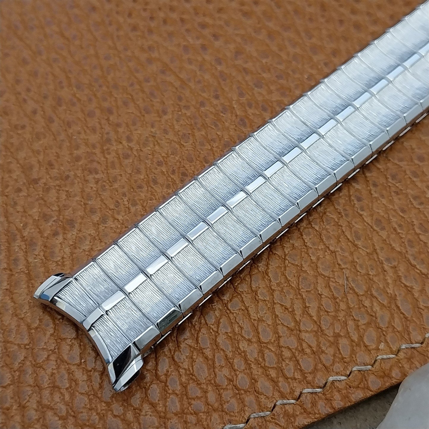 19mm 18mm 1970s 10k White Gold-Filled Speidel High Ridge nos Vintage Watch Band