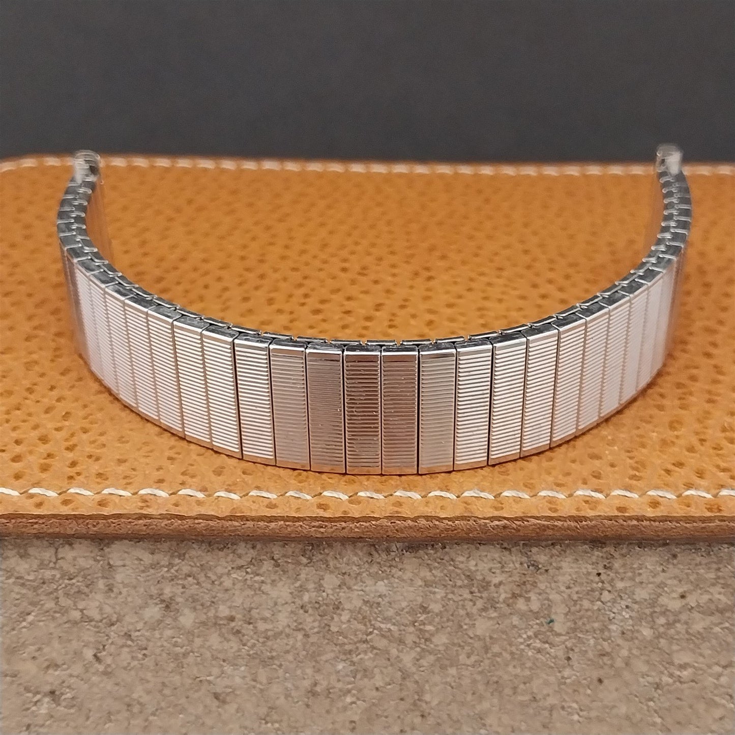 Vintage 19mm 18mm 17mm White Gold Filled Speidel Slalom Classic 1970s Watch Band