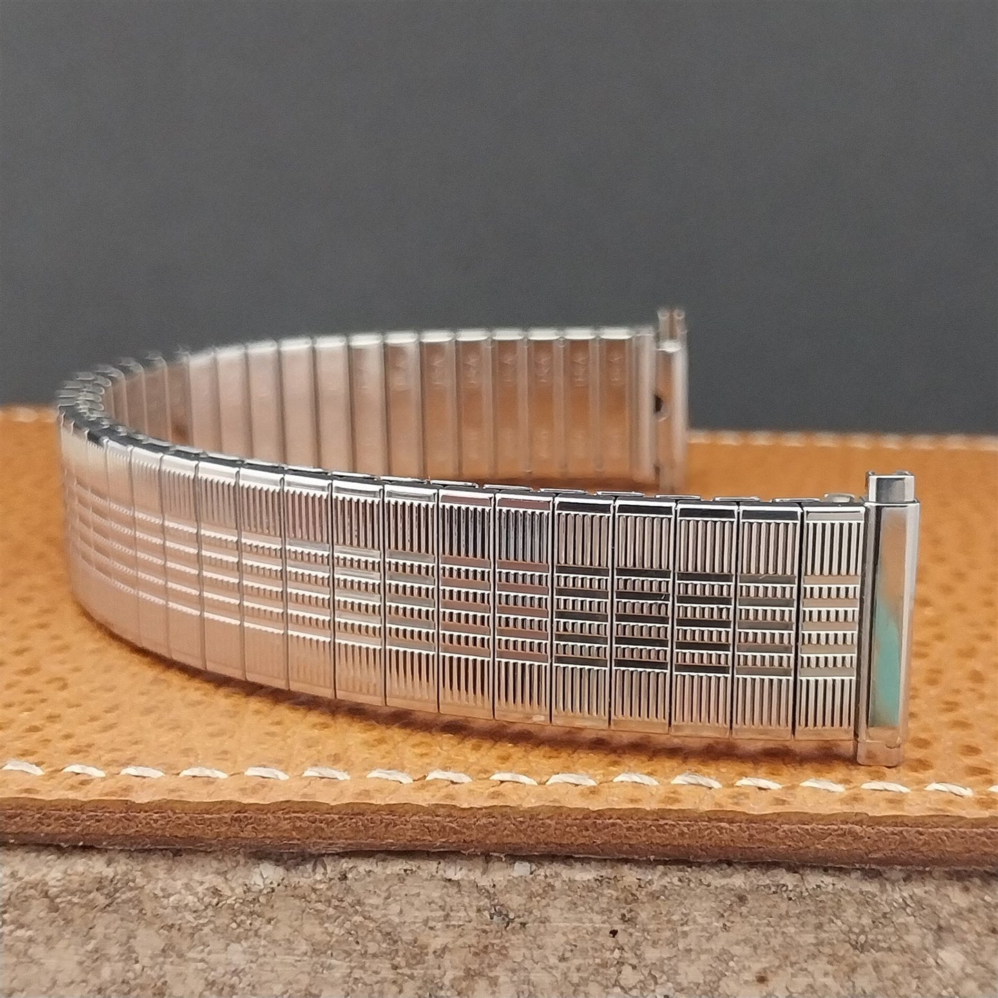 18mm 19mm Speidel Kingsway Stainless Steel nos unused 1970s Vintage Watch Band