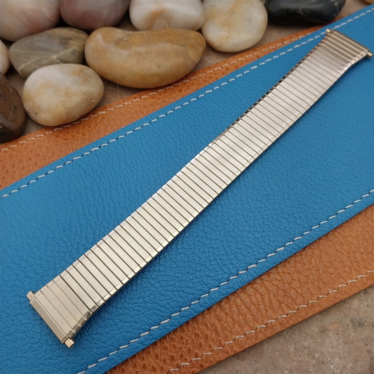 1970s Speidel Gold-Tone nos Flared Thinline Vintage Watch Band Speidel 18mm-22mm