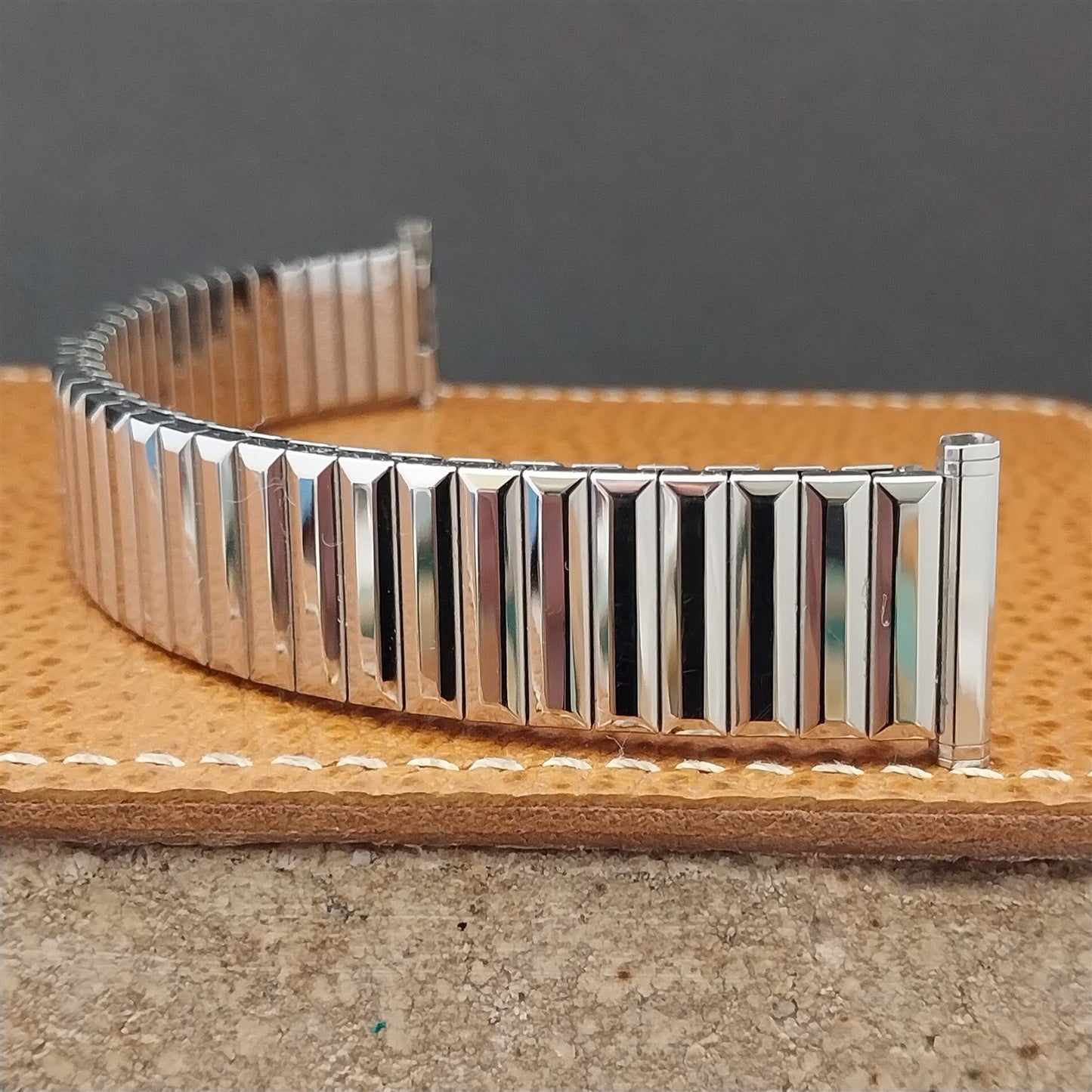 1960s Vintage Speidel Twistoflex Fullback Stainless 19mm 18mm Unused Watch Band