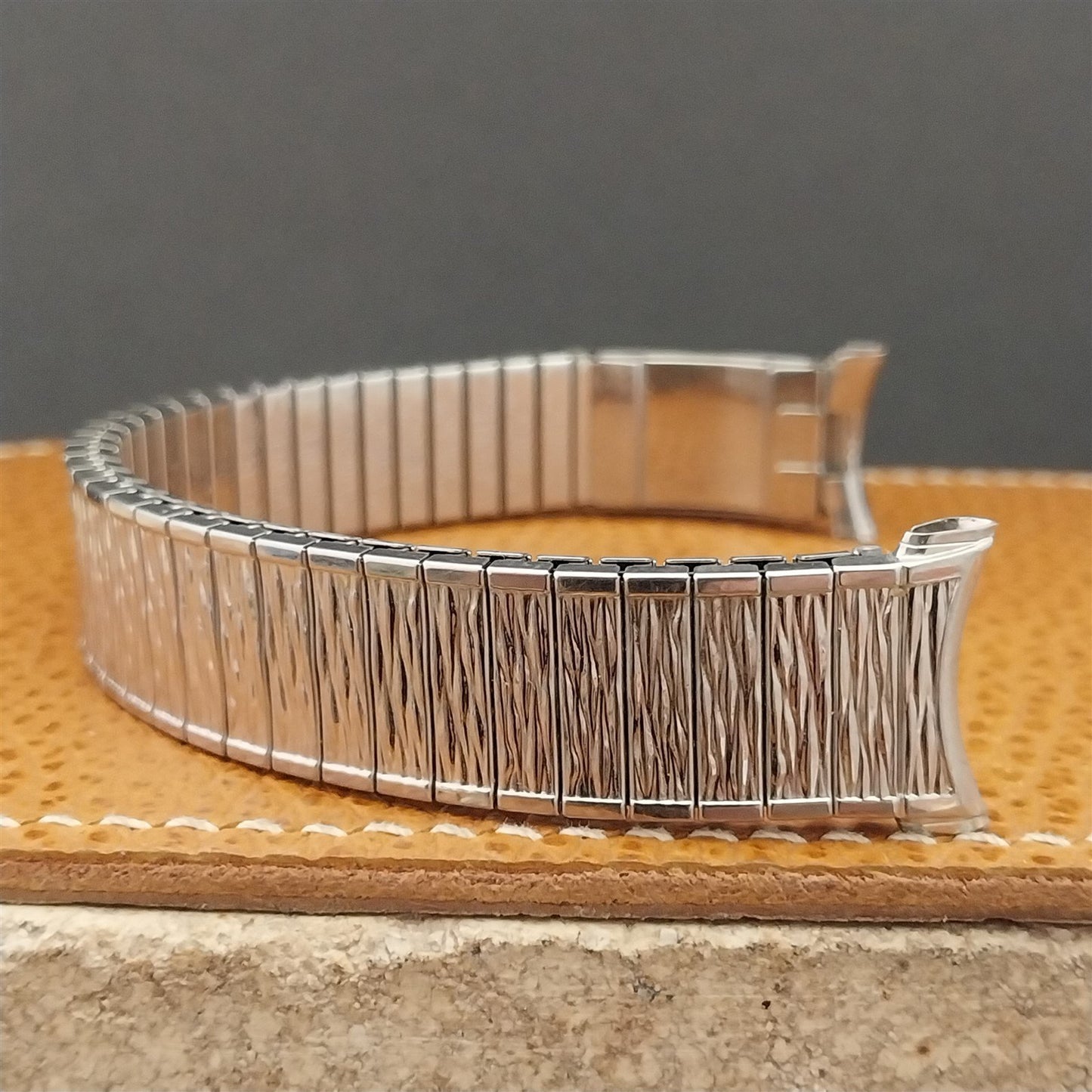 Vintage Long Speidel Valencia 1974/1975 Calendar Stainless Steel NOS Watch Band