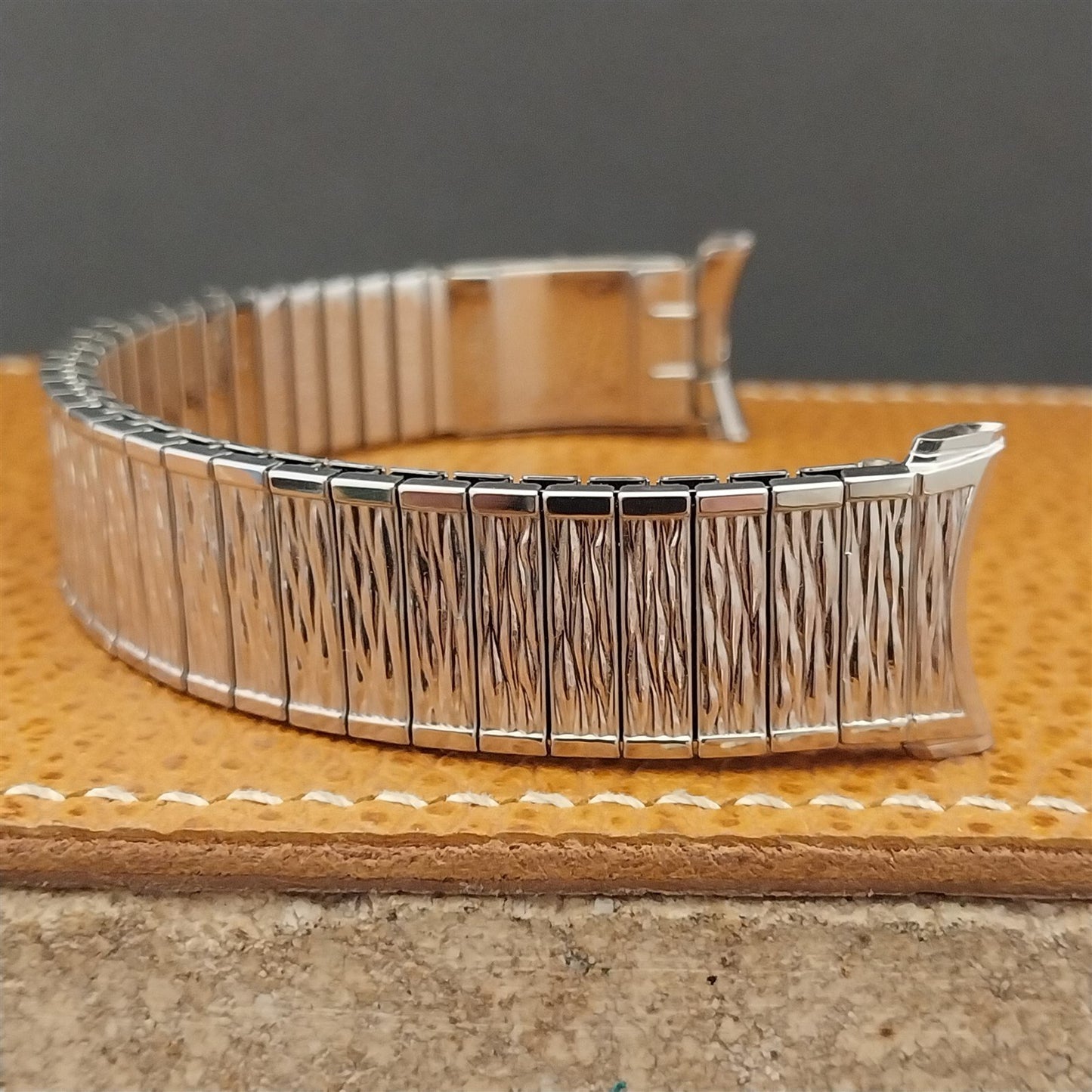 Vintage 1970s Speidel Valencia Perpetual Calendar Stainless Steel nos Watch Band