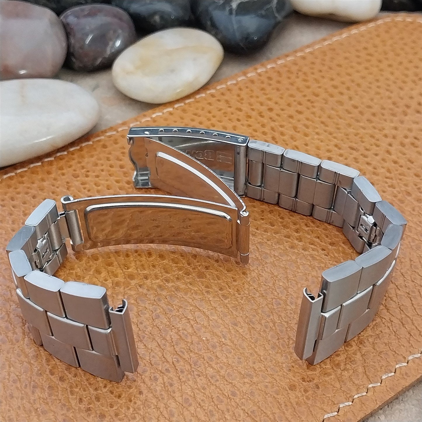 Vintage 18mm Bowmar LED Duchess Stainless Short Unused Classic 1970s Watch Band