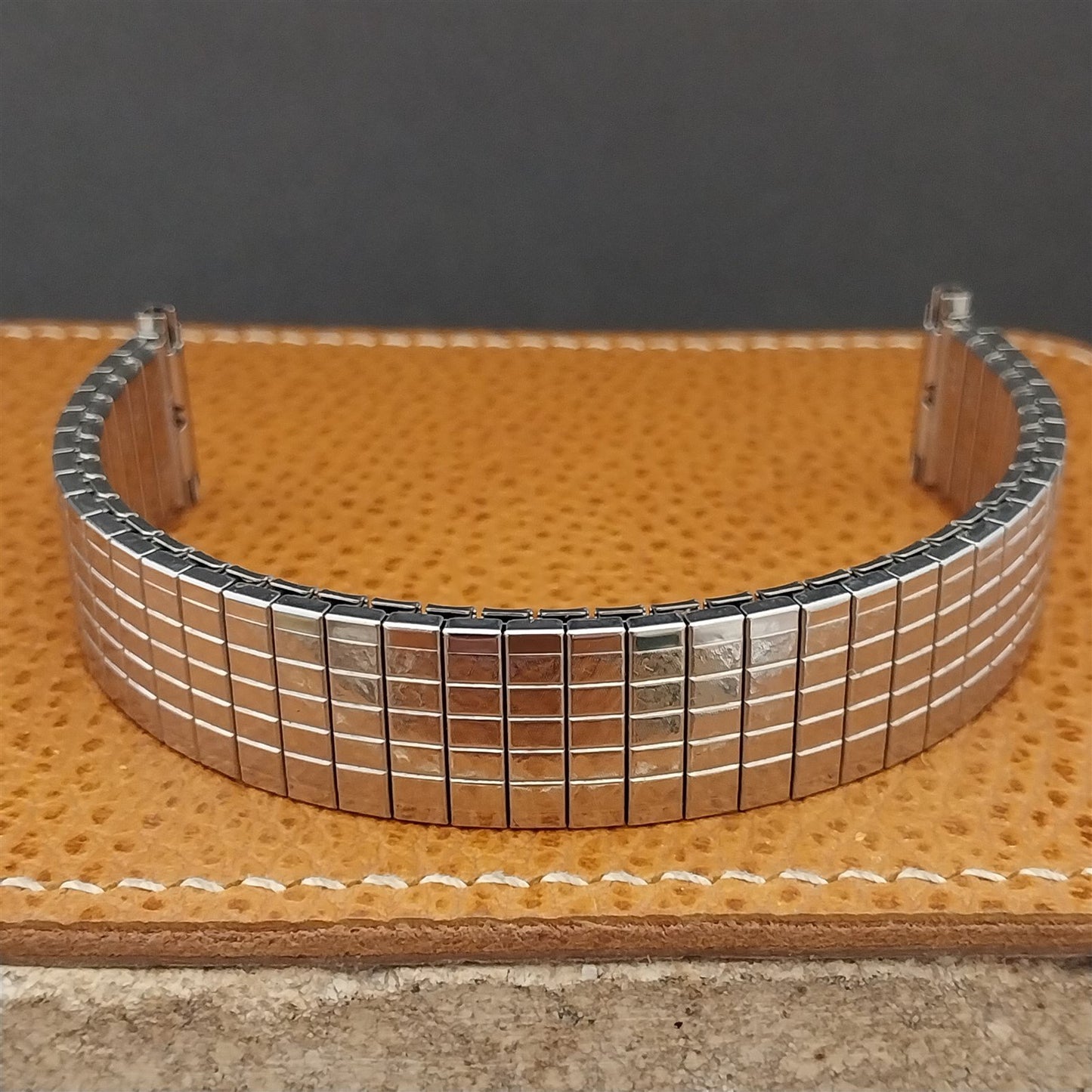 1970s Vintage Speidel USA Twist-On Stainless 16mm 18mm 19mm Unused Watch Band