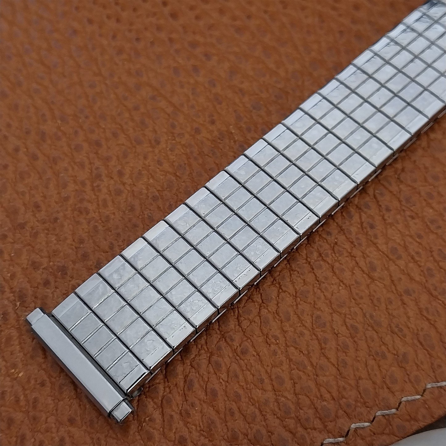 1970s Vintage Speidel USA Twist-On Stainless 16mm 18mm 19mm Unused Watch Band