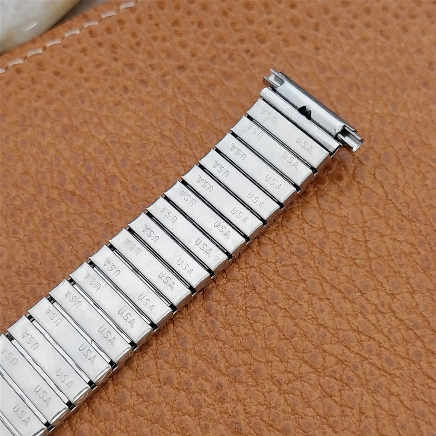 1970s Vintage Speidel USA Twist-On Stainless 16mm 18mm 19mm Unused Watch Band