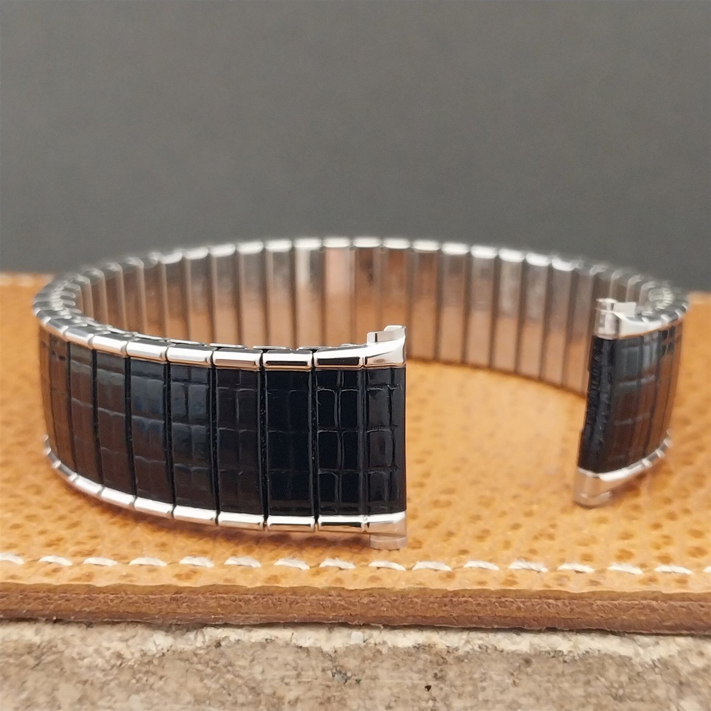 Vintage Long 19mm 18mm Stainless Steel & Black Romunda Speidel Unused Watch Band