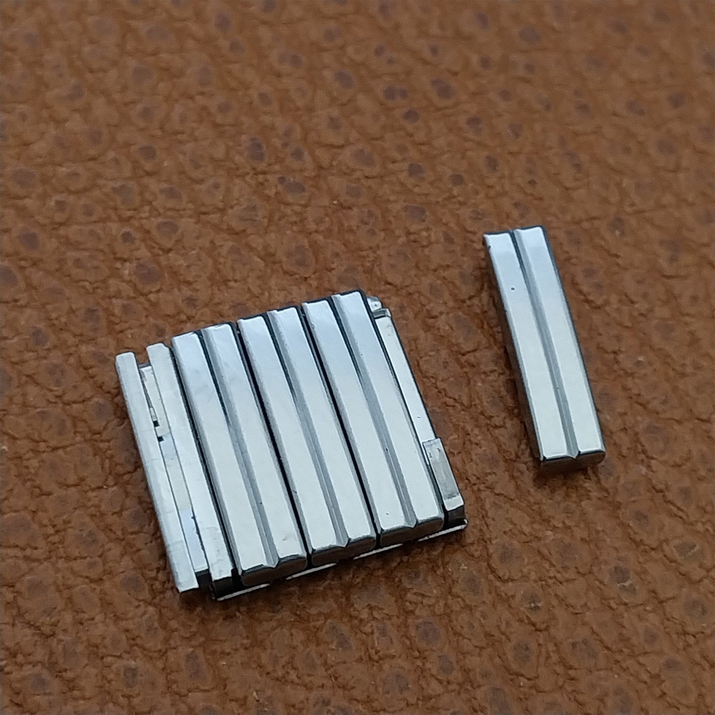 4 Unused Speidel Twistoflex Linesman Stainless Steel Vintage Watch Band Links