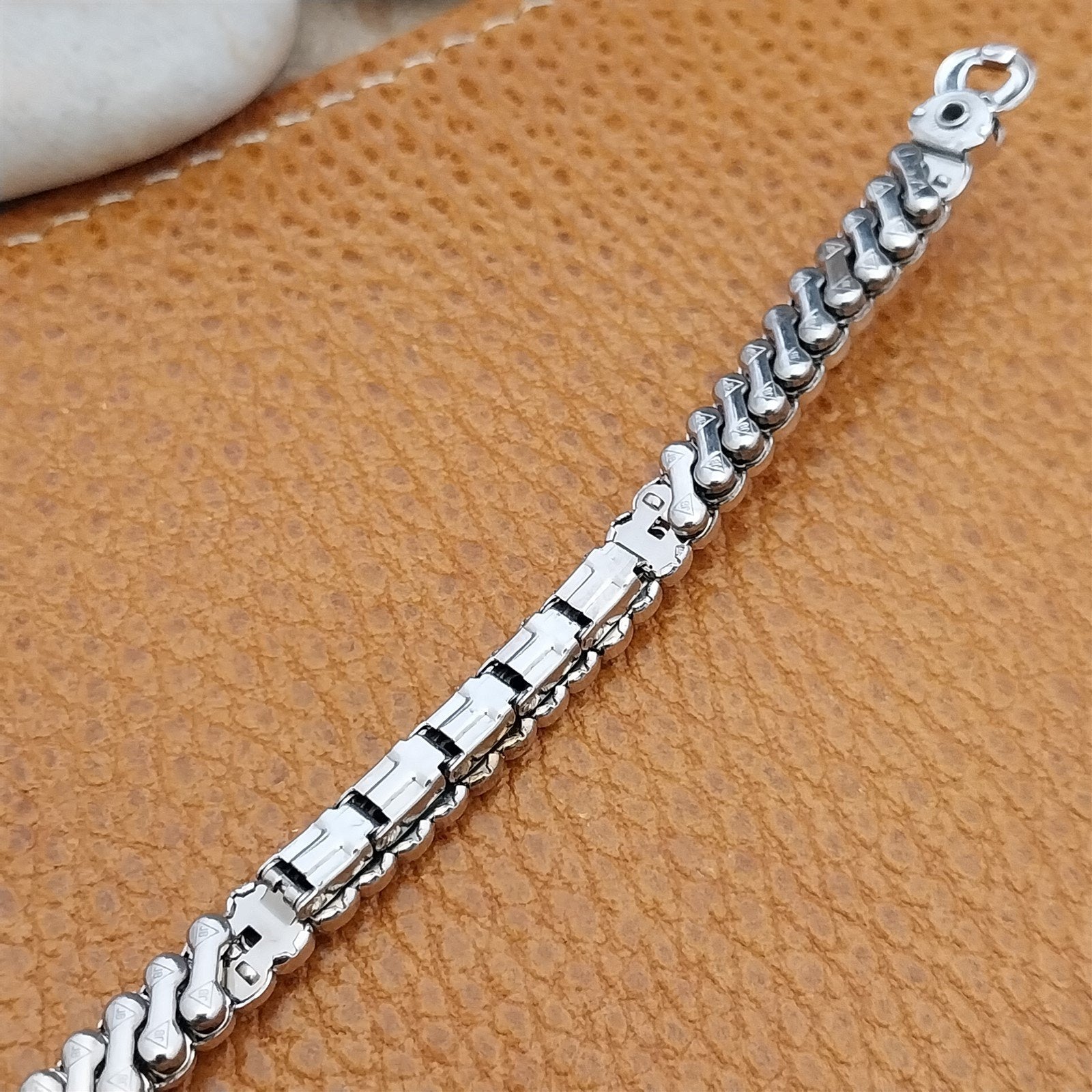 1950s Vintage Ladies Cocktail Watch JB Champion White Gold Filled Unused Band