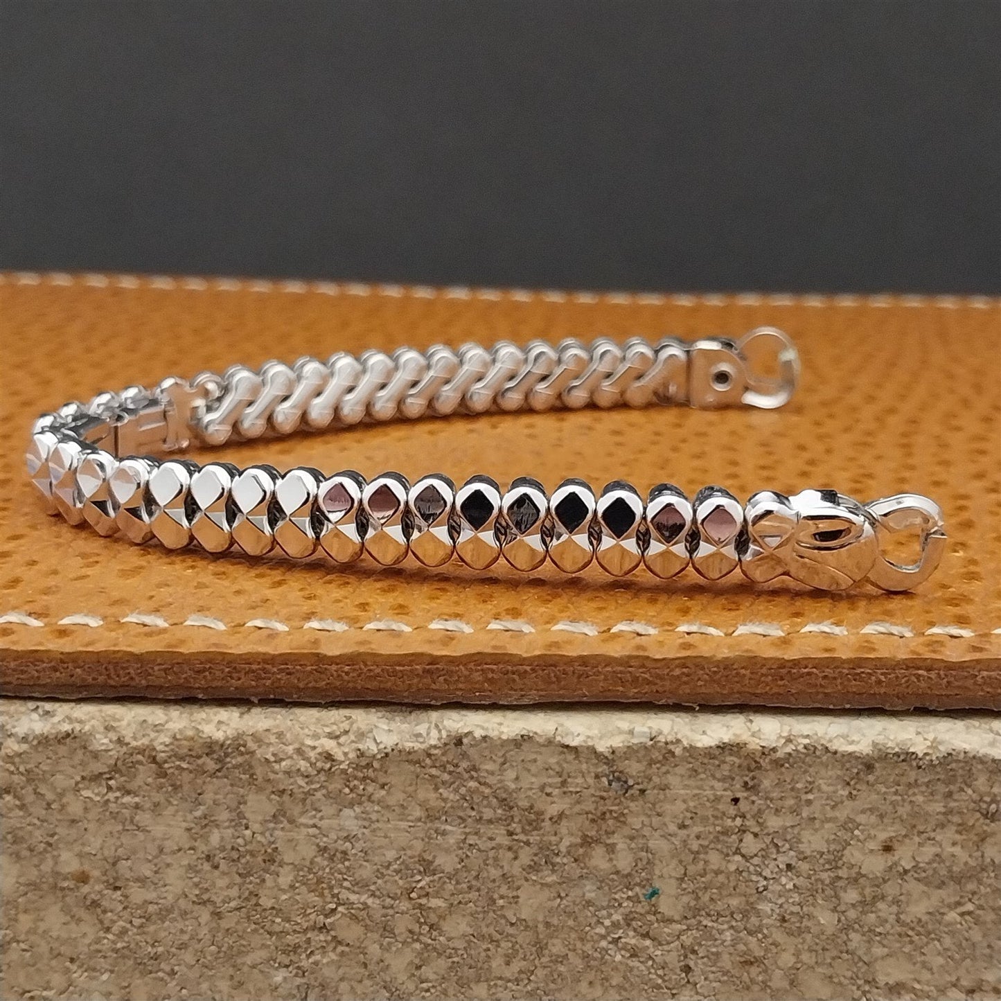 Vintage 1950s Ladies Cocktail Watch JB Champion White Gold Filled Unused Band