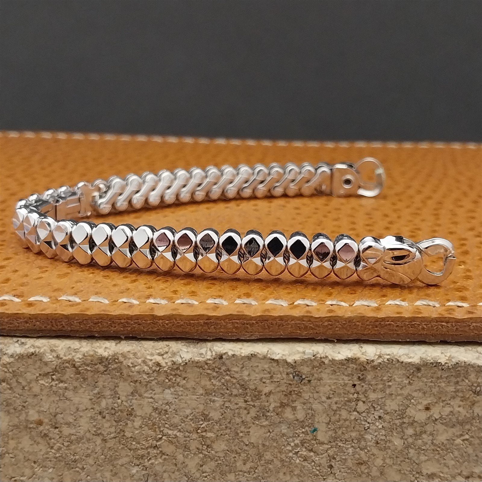 Vintage 1950s Ladies Cocktail Watch JB Champion White Gold Filled Unused Band