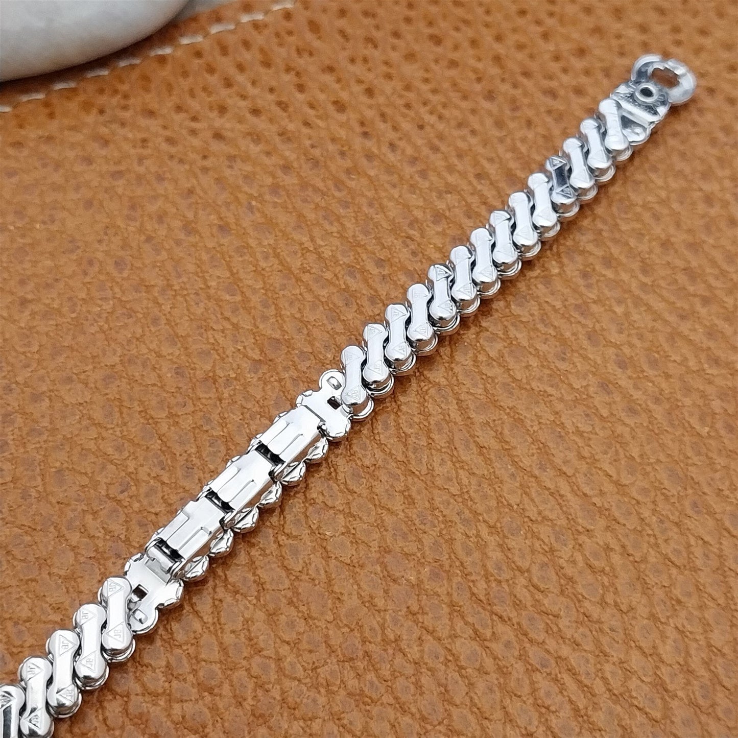 Vintage 1950s Ladies Cocktail Watch JB Champion White Gold Filled Unused Band