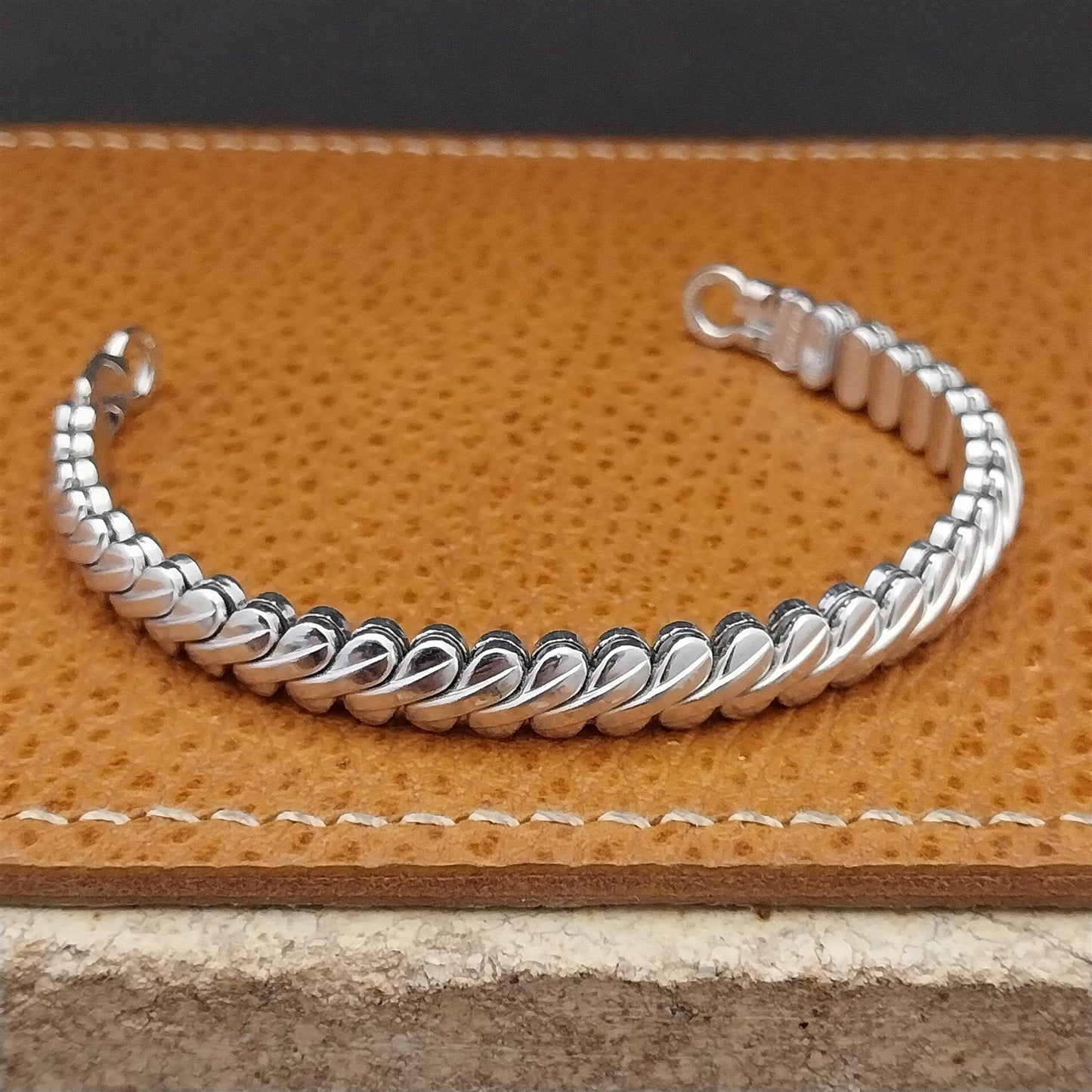 1950s Vintage Ladies Cocktail Watch JB Champion White Gold Filled Unused Band