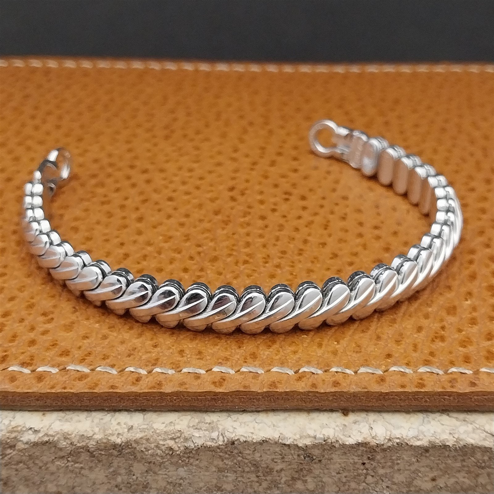 1950s Vintage Ladies Cocktail Watch JB Champion White Gold Filled Unused Band