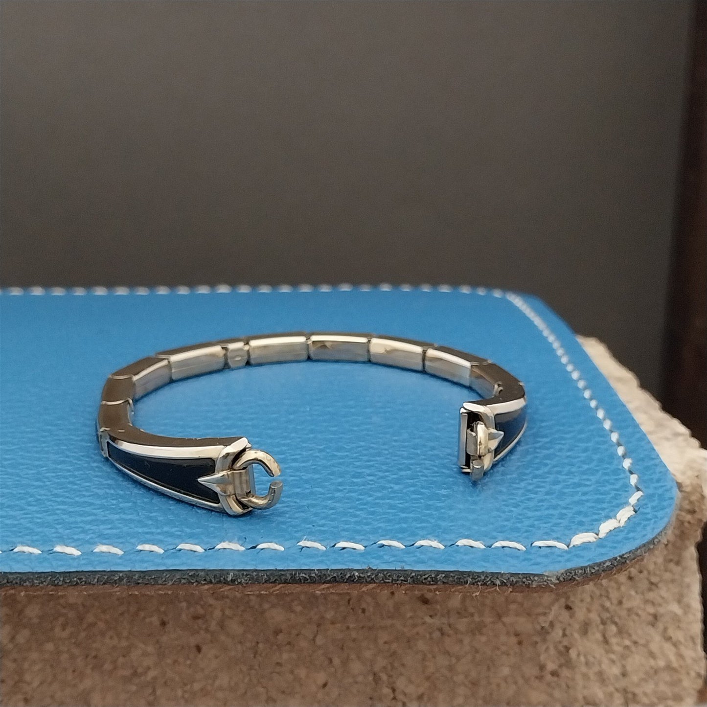 Vintage 1950s Yellow Gold-Filled & Black Speidel Windswept Unused Watch Band