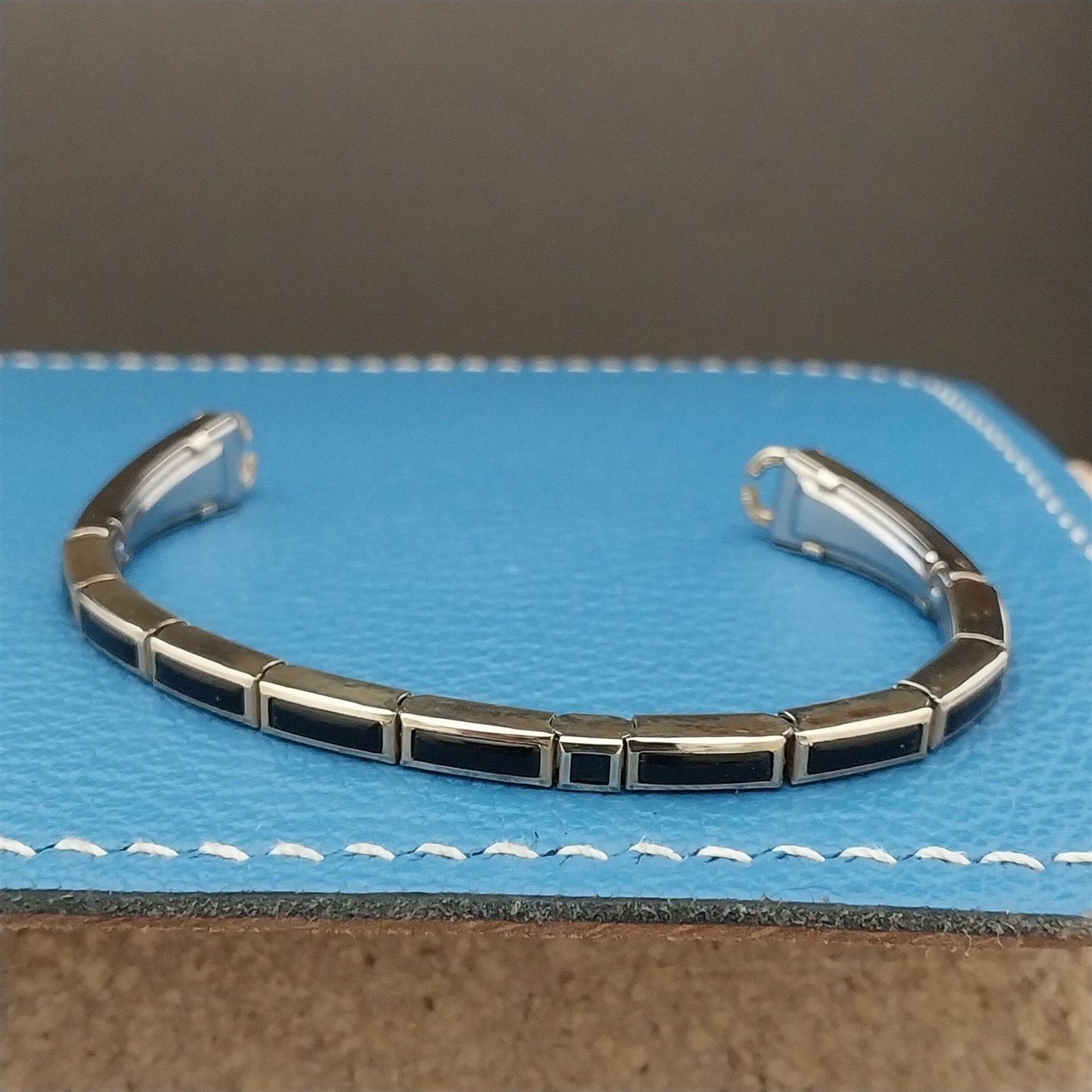 Vintage 1950s Yellow Gold-Filled & Black Speidel Windswept Unused Watch Band