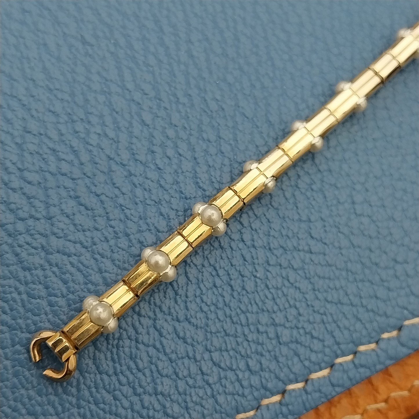 Yellow Gold-Fill & Pearl Ladies Single-Lug Speidel Unused 50s Vintage Watch Band