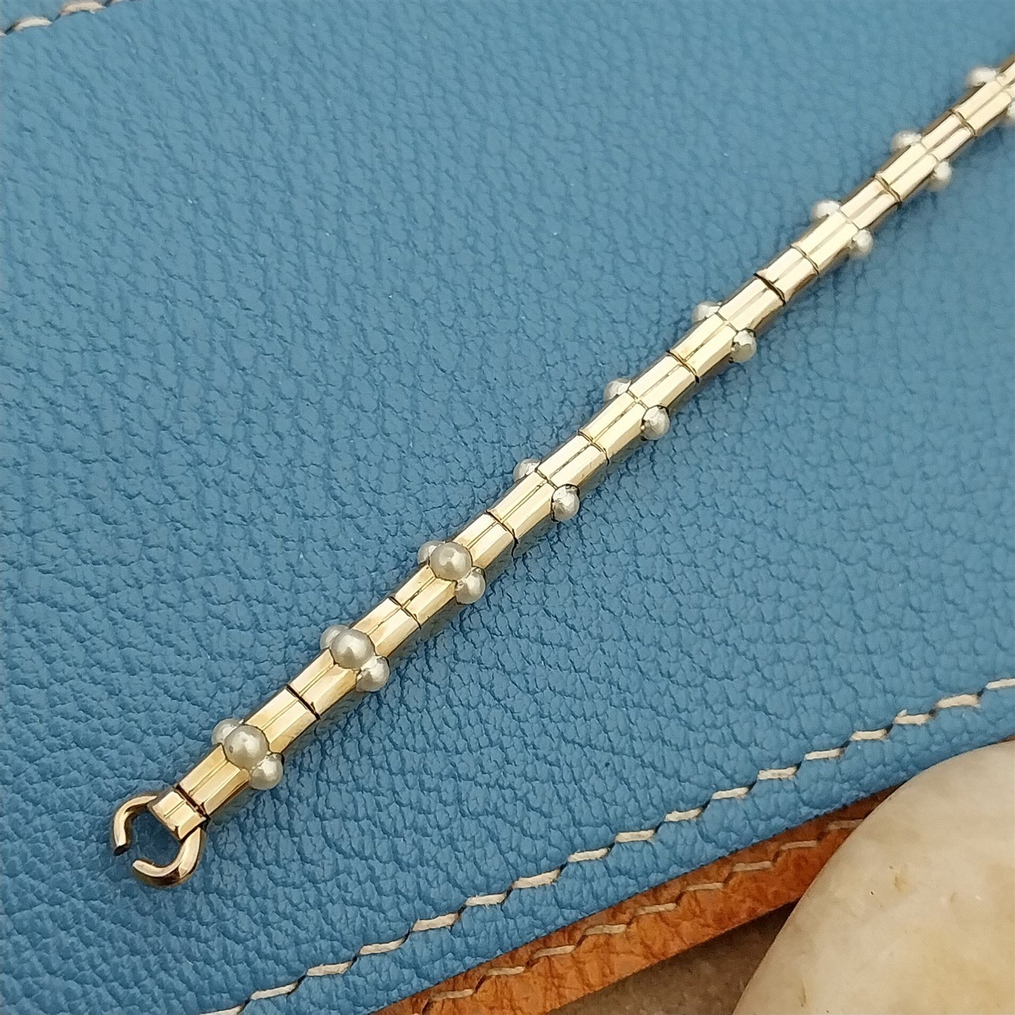 Yellow Gold-Fill & Pearl Ladies Single-Lug Speidel Unused 50s Vintage Watch Band