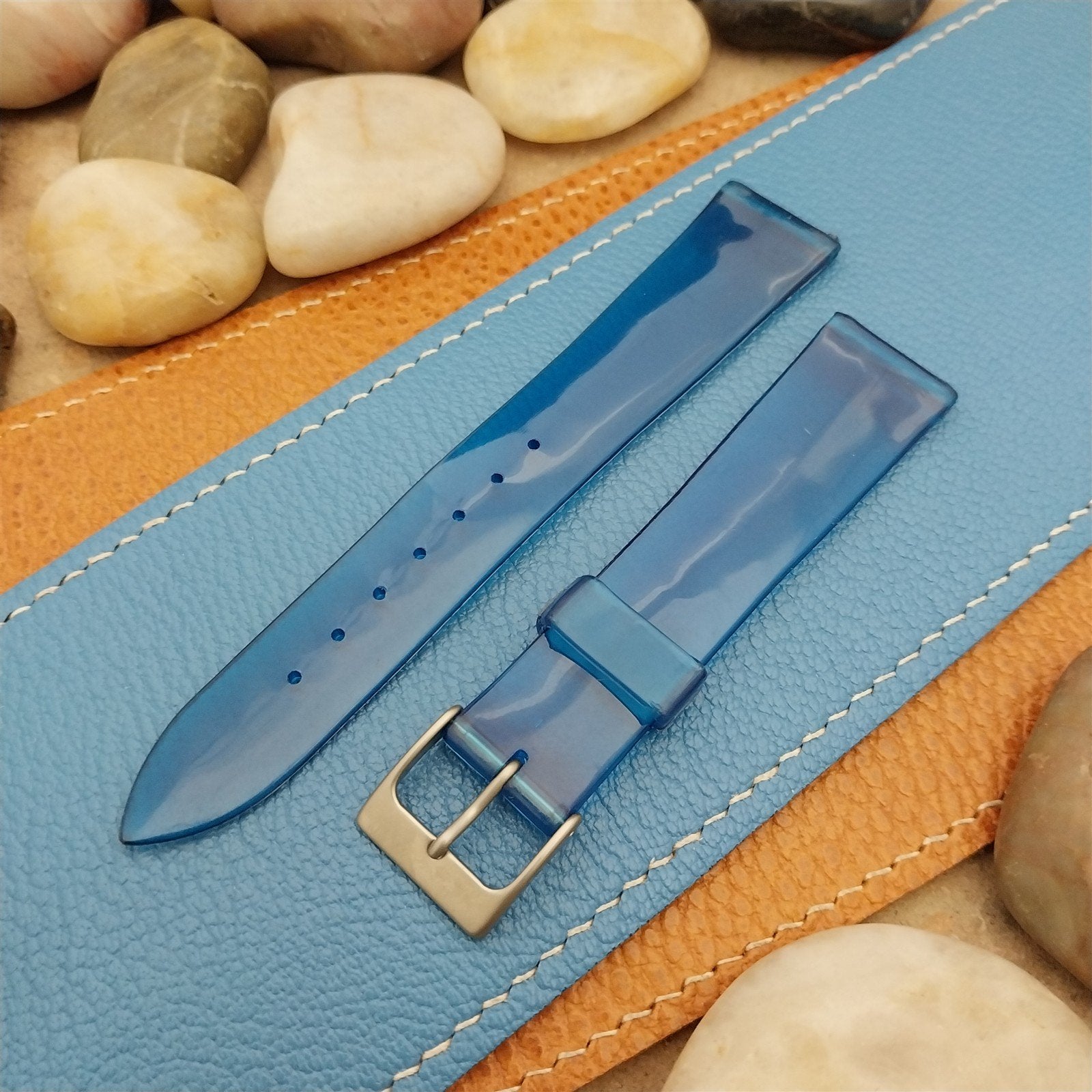 18mm 1960s Vintage SkinDiver See-Thru Blue Classic Tapered nos Unused Watch Band