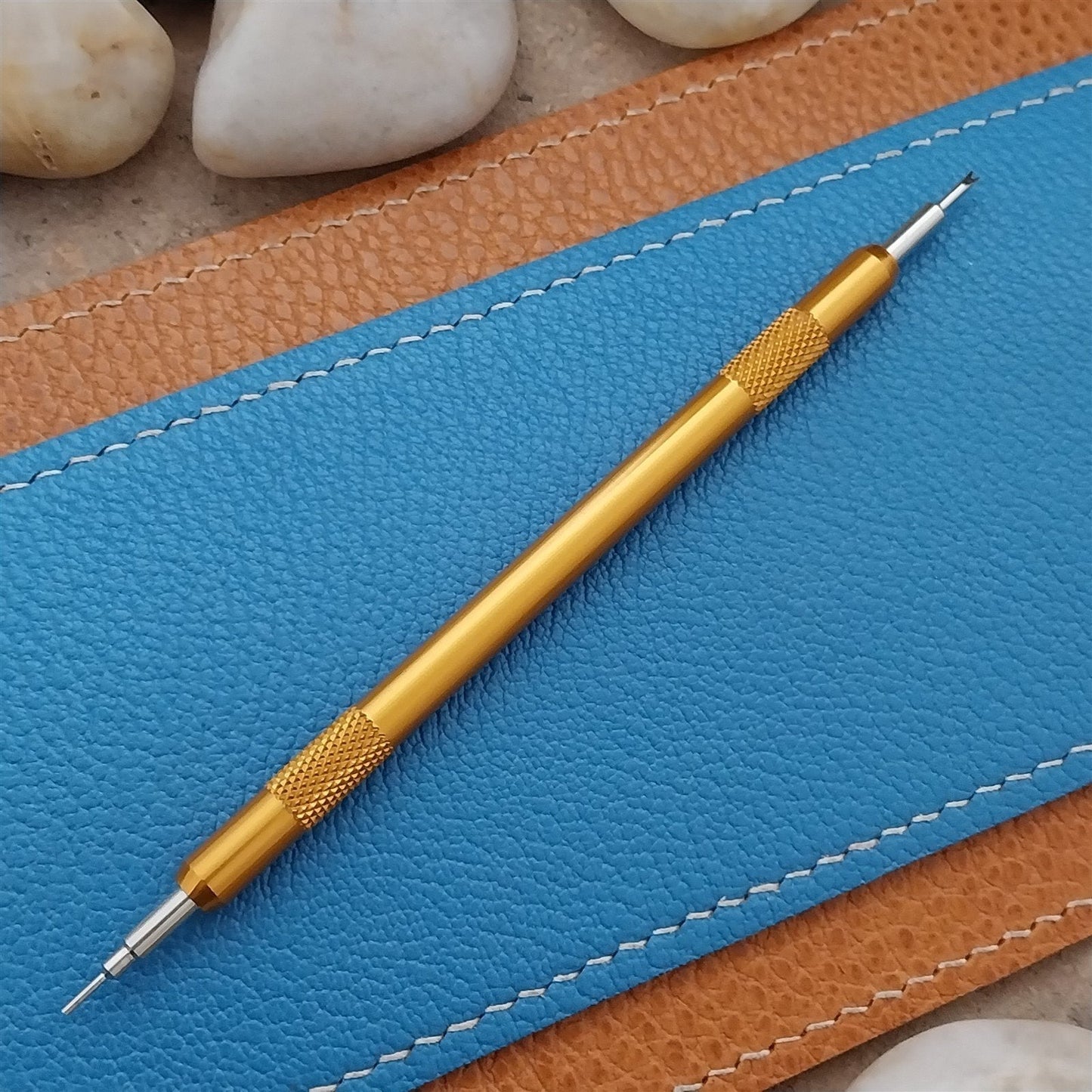 5.25" Gold Anodized Aluminum Spring Bar Tool